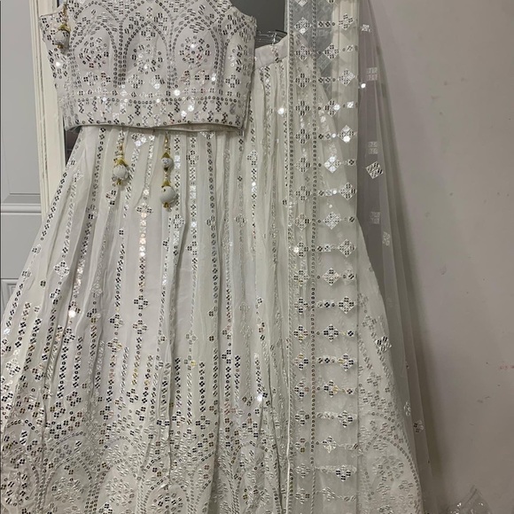 Sold - Picture 3 of 10